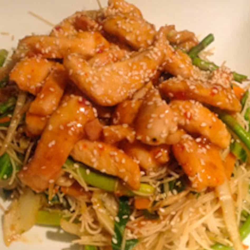 Sweet Chilli Chicken Noodles,  so easy!