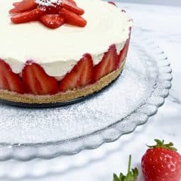 Whole finished Strawberry cheesecake